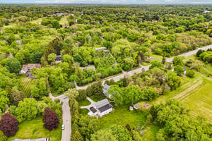 N Cedarburg Rd-S2205-076.jpg