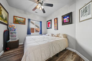  Photo 37