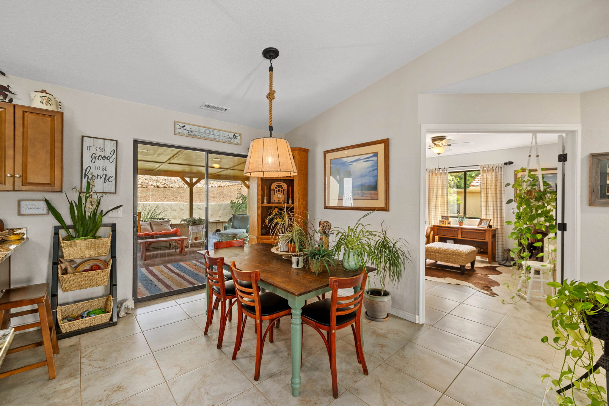 Dining Room (1)