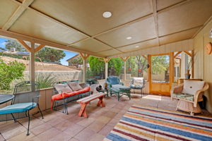 Enclosed Patio (1)