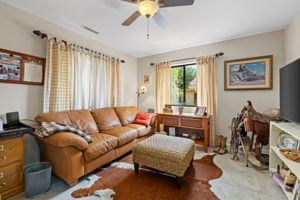 Family Room (1)