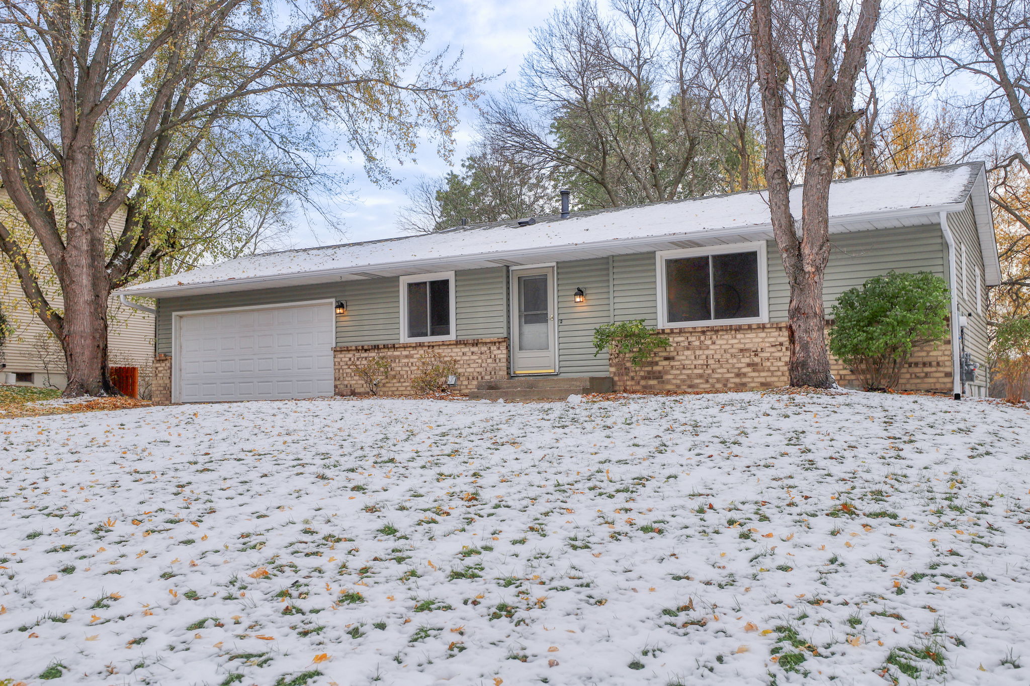 10773 Boundary Creek Terrace, Maple Grove, MN 55369 Excalibur Portraits