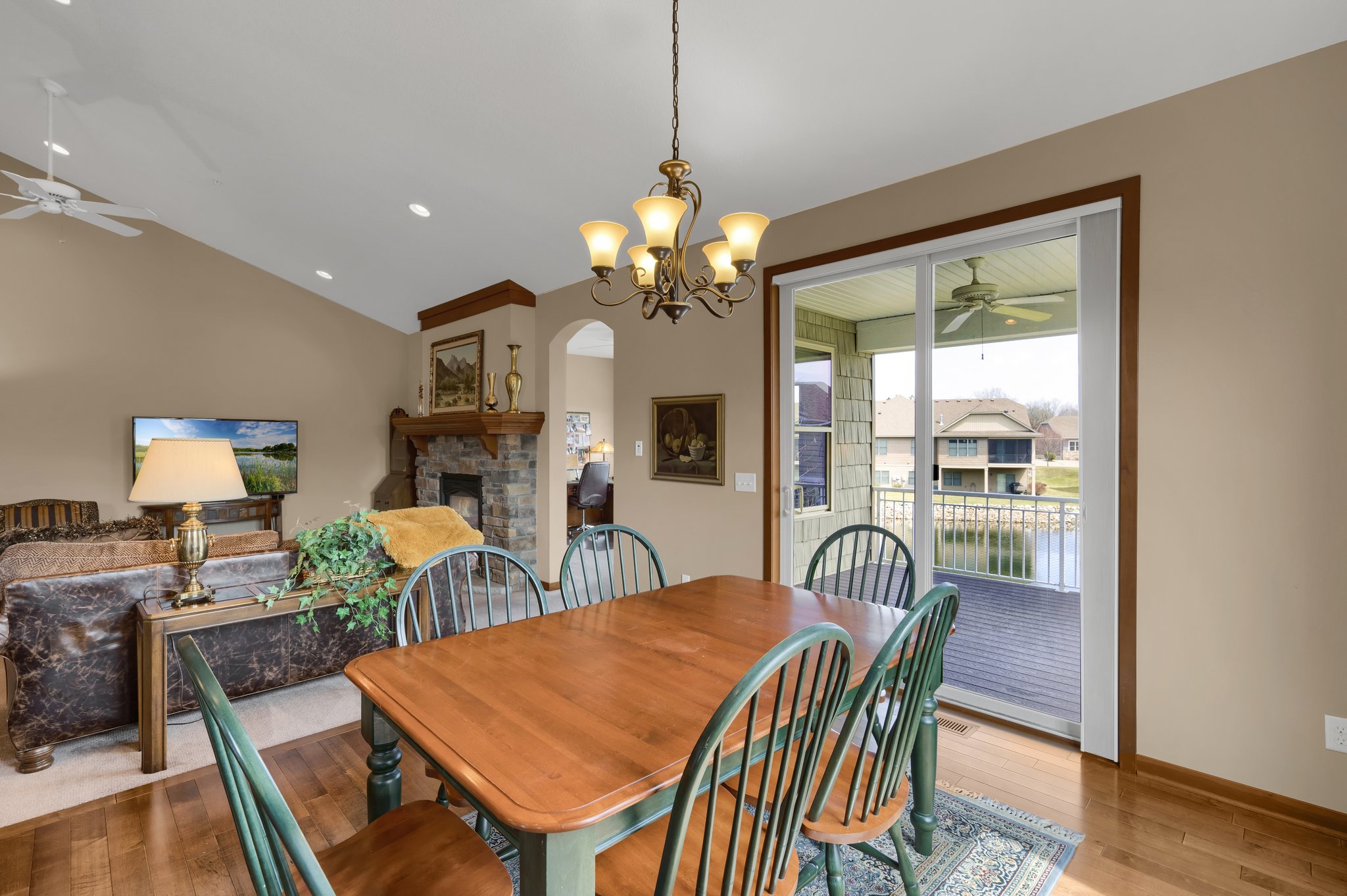10776 Lyndale Bluffs Trail, Minneapolis, MN 55420, USA Photo 14