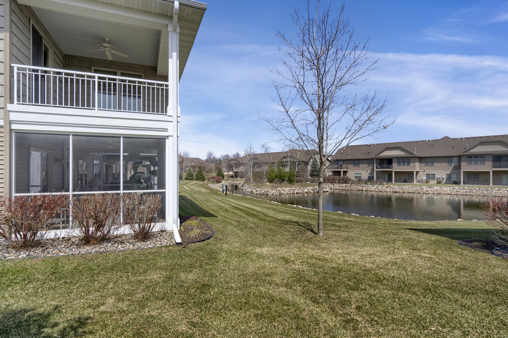 10776 Lyndale Bluffs Trail, Minneapolis, MN 55420, USA Photo 53