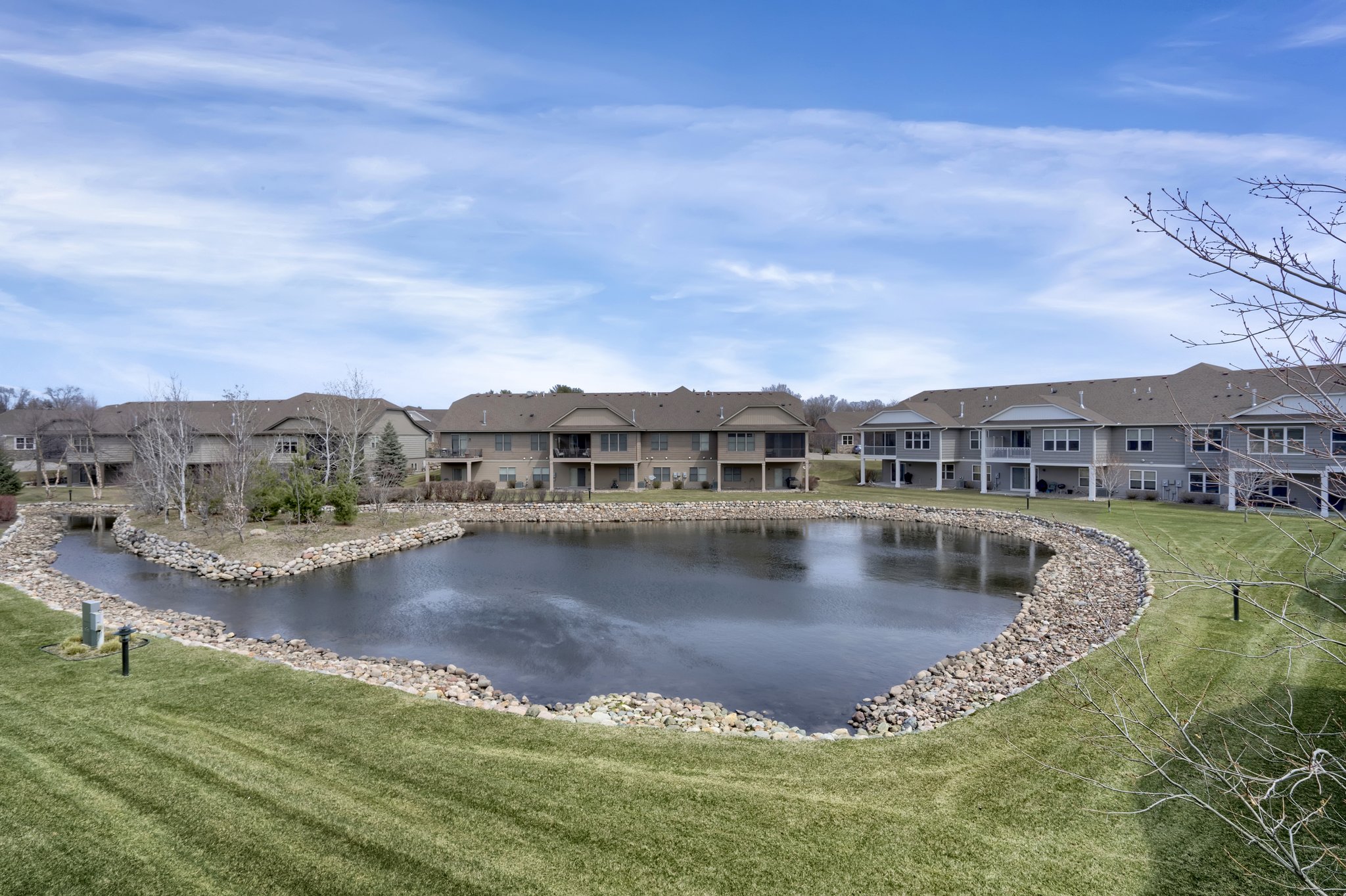 10776 Lyndale Bluffs Trail, Minneapolis, MN 55420, USA Photo 40