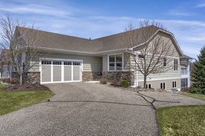 10776 Lyndale Bluffs Trail, Minneapolis, MN 55420, USA Photo 0