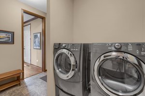 10776 Lyndale Bluffs Trail, Minneapolis, MN 55420, USA Photo 46
