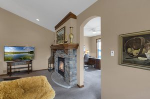 10776 Lyndale Bluffs Trail, Minneapolis, MN 55420, USA Photo 30