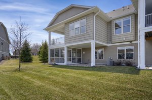 10776 Lyndale Bluffs Trail, Minneapolis, MN 55420, USA Photo 1