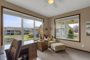 10776 Lyndale Bluffs Trail, Minneapolis, MN 55420, USA Photo 23