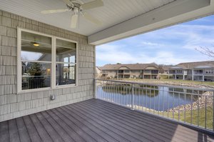 10776 Lyndale Bluffs Trail, Minneapolis, MN 55420, USA Photo 5