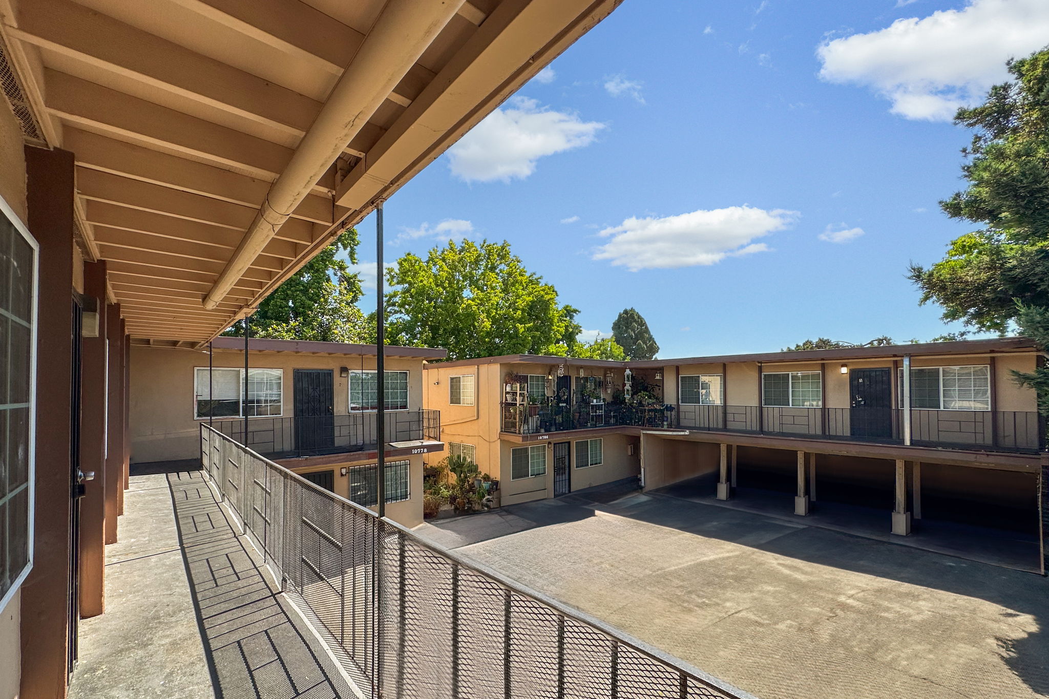 1077810786 Pippin Street Oakland, CA Fine Art Real Estate Media