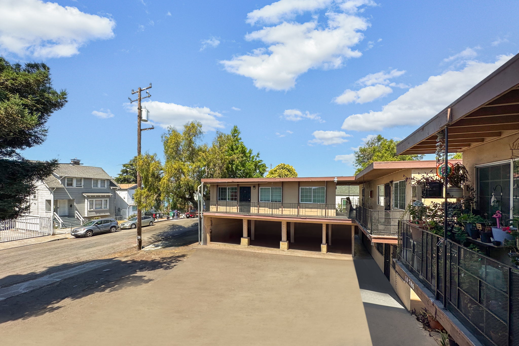 1077810786 Pippin Street Oakland, CA Fine Art Real Estate Media