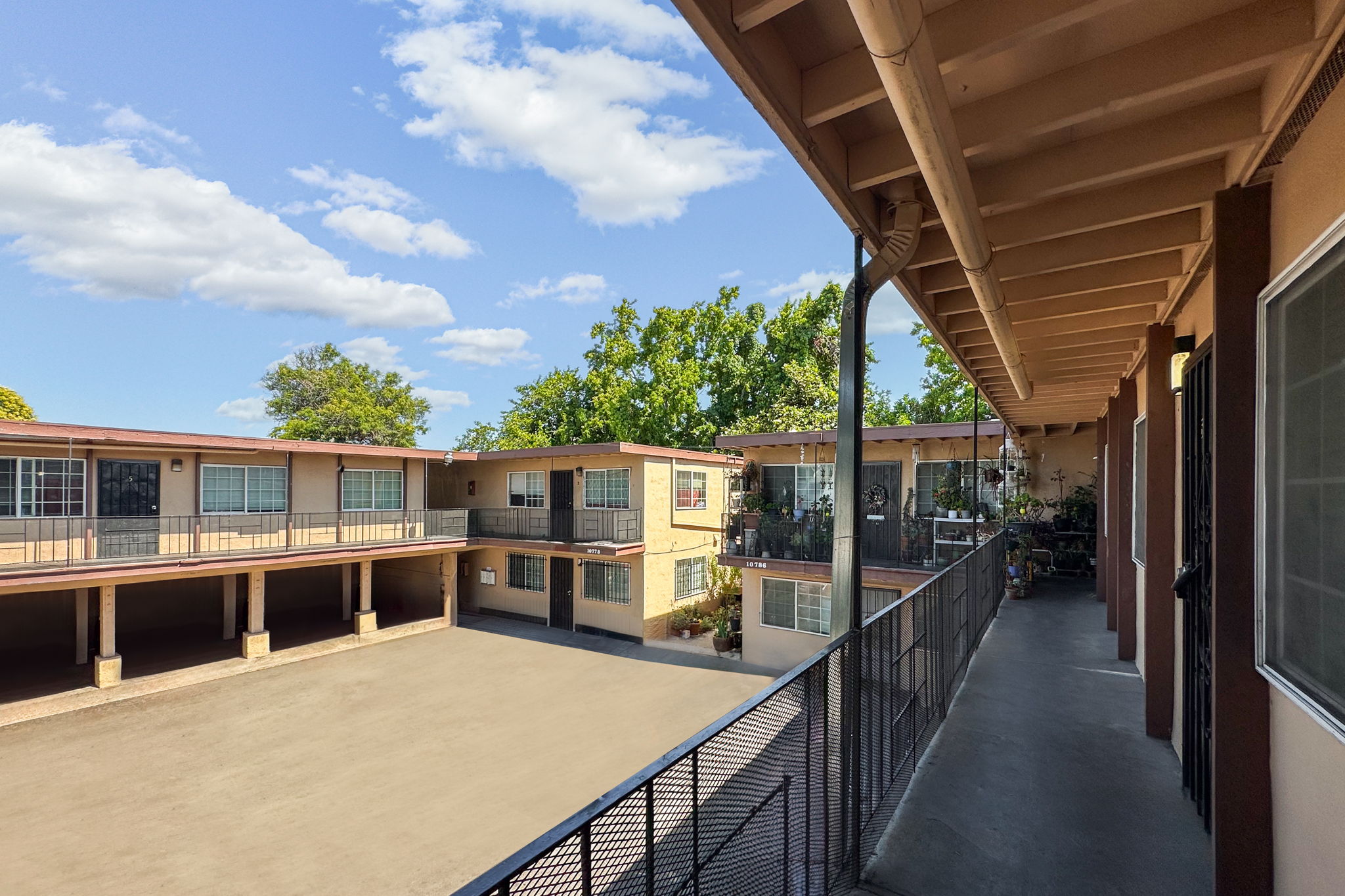 1077810786 Pippin Street Oakland, CA Fine Art Real Estate Media