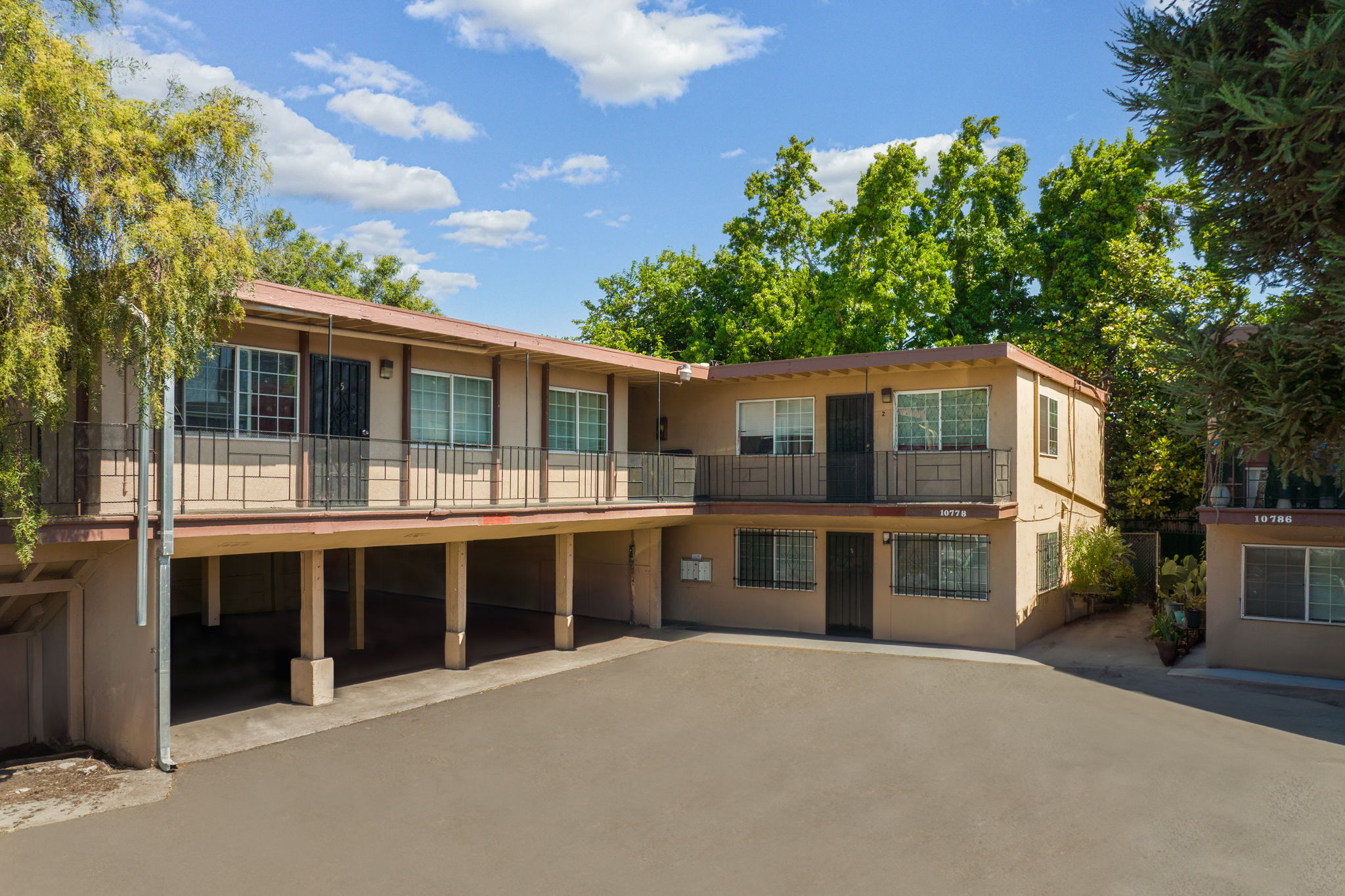 1077810786 Pippin Street Oakland, CA Fine Art Real Estate Media