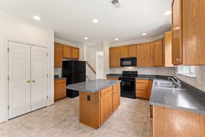 10789 Tibert Ct, Bealeton, VA 22712, USA Photo 38