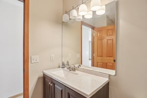 Able St NE-S3007-026.jpg