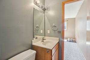 Able St NE-S3007-034.jpg