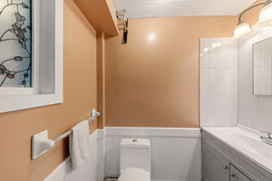  Photo 40