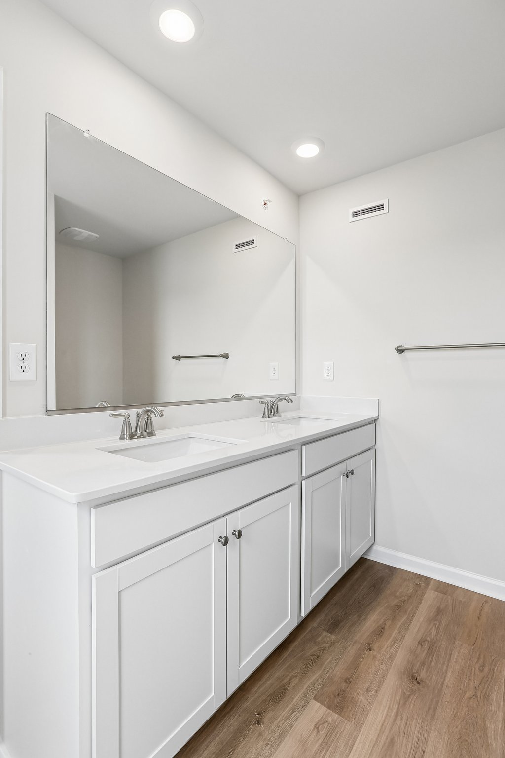 Barlett Ln-S1510-026.jpg