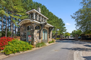 Local_Flavor_Films-108_Batten_Board_Way_Woodstock_GA-276.jpg