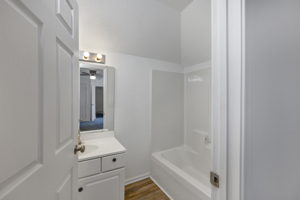  Photo 31