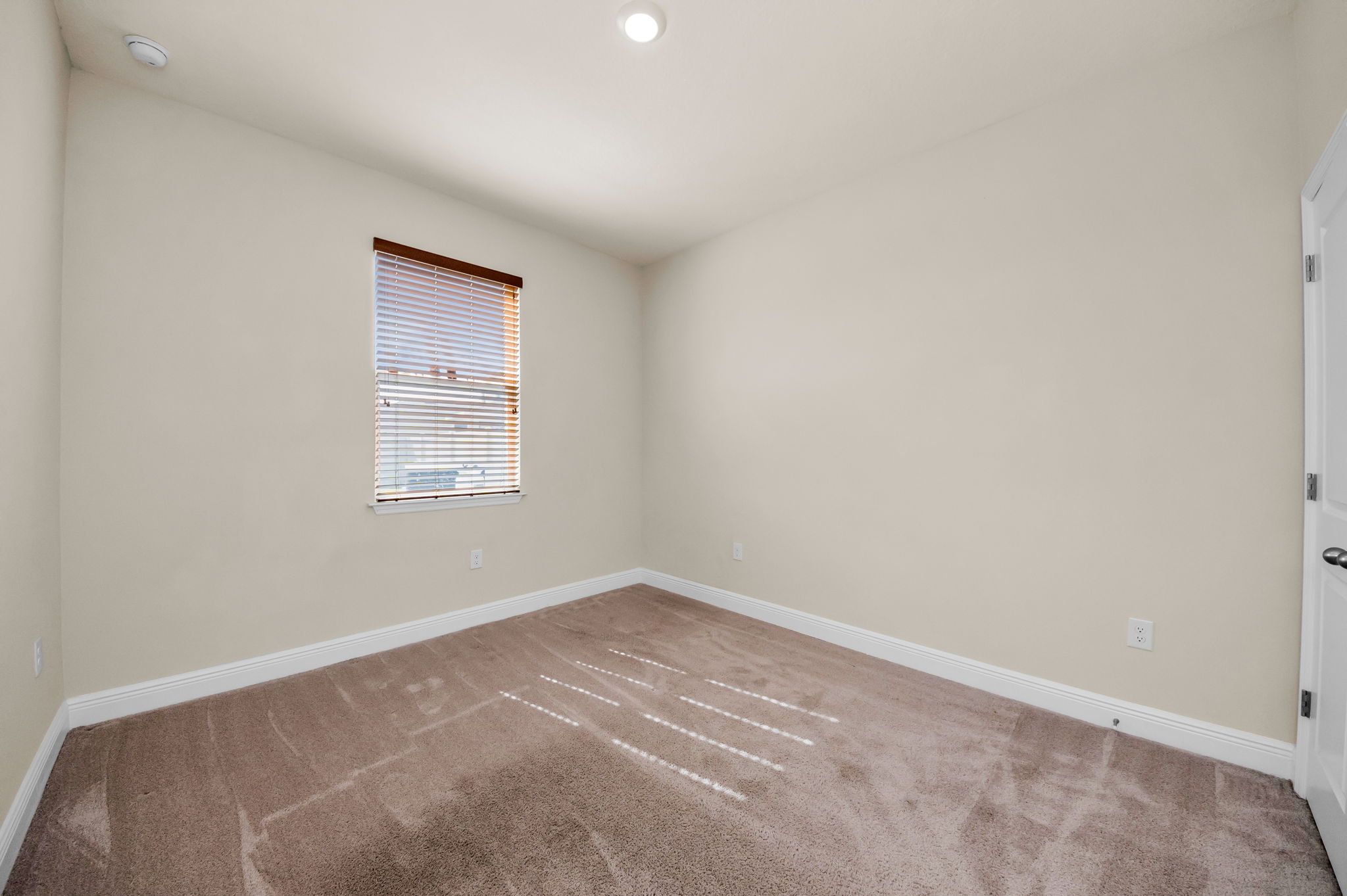 Lower Level Bedroom 2a