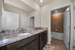 Upper Level Bathroom 3a