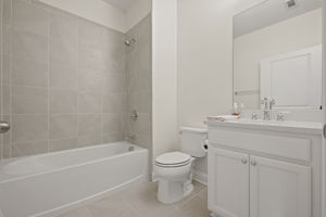  Photo 36