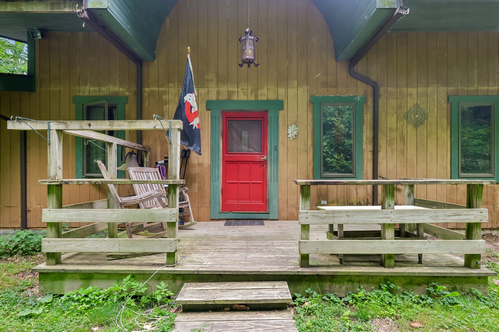 Butch Cir-S1106-002.jpg
