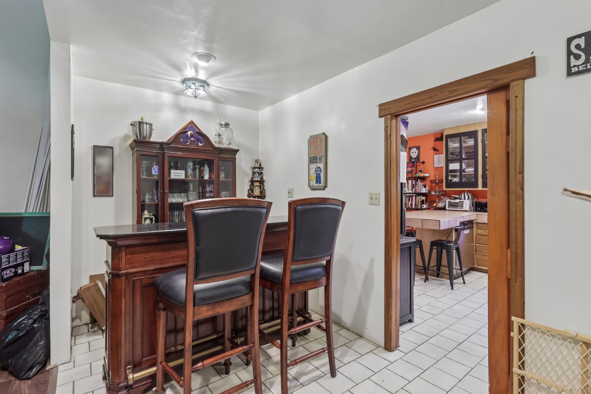 Butch Cir-S1106-019.jpg