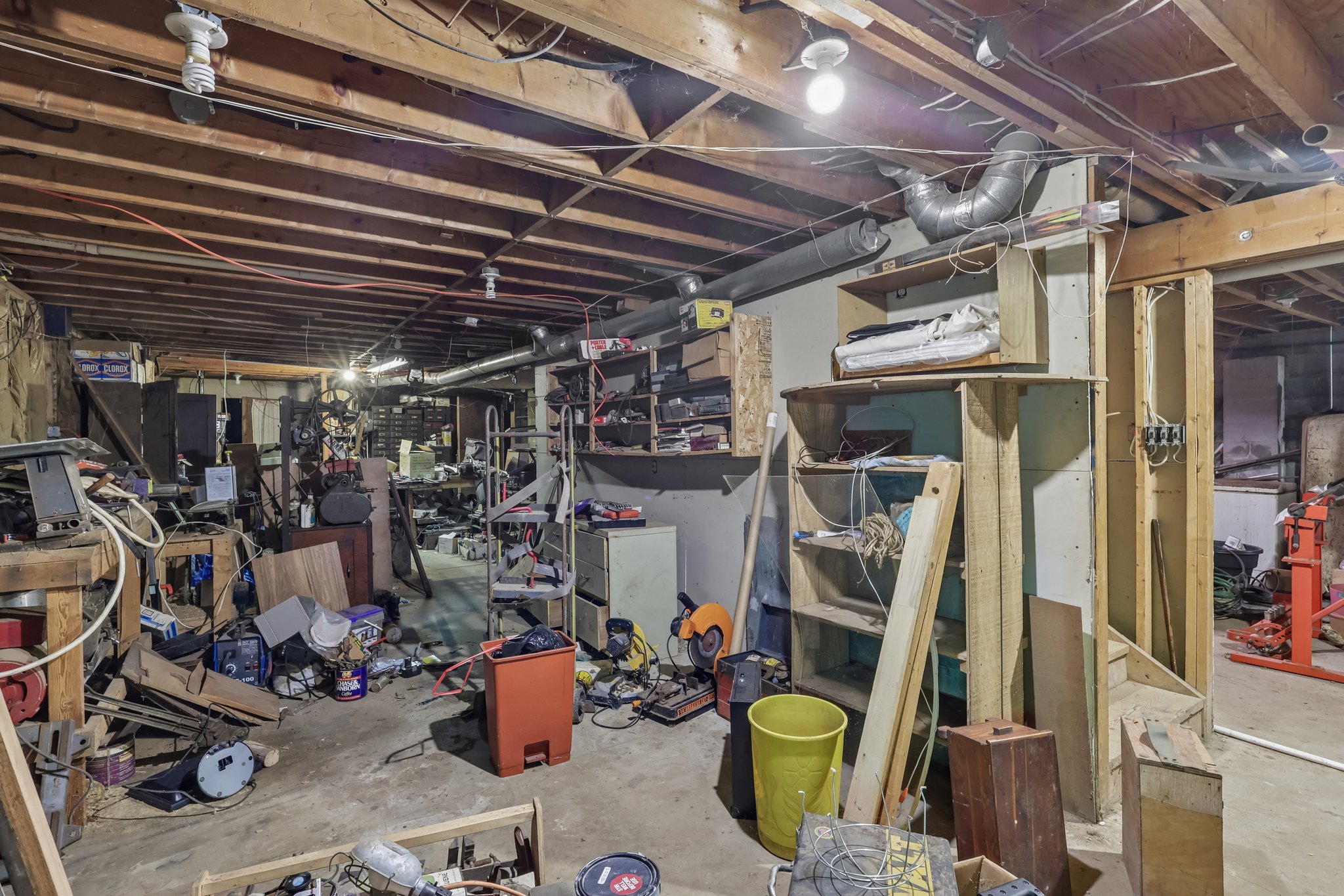 Butch Cir-S1106-046.jpg
