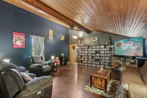 Butch Cir-S1106-006.jpg