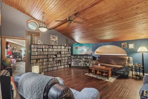 Butch Cir-S1106-008.jpg