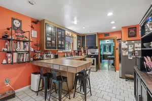 Butch Cir-S1106-015.jpg
