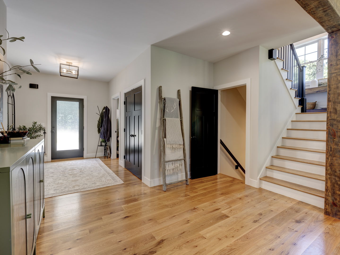  Photo 62