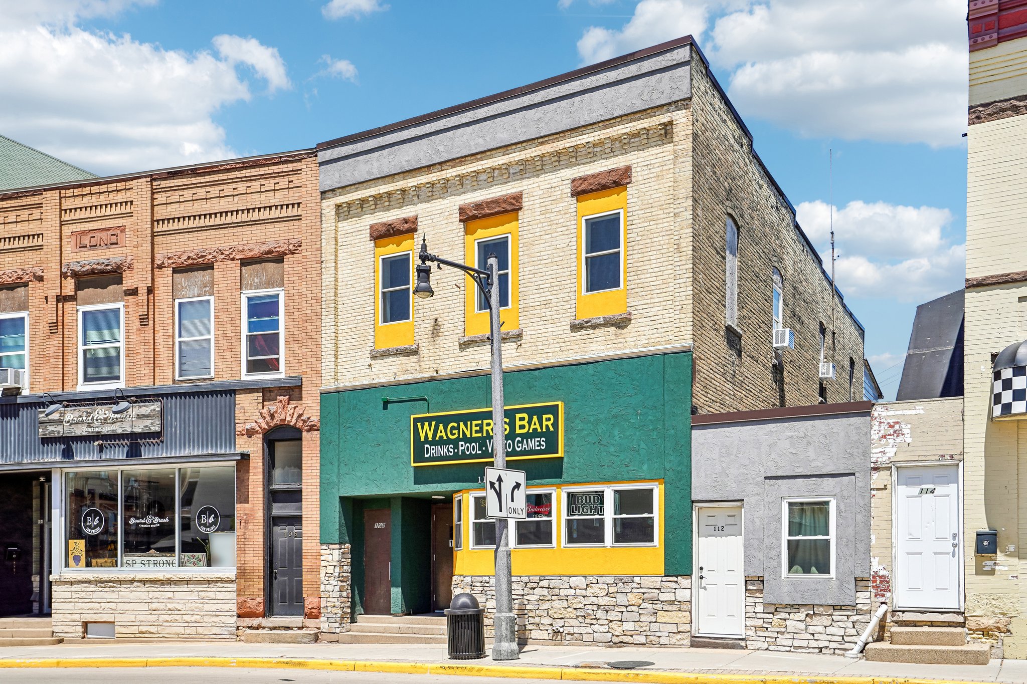 E Main St-S0406-005.jpg