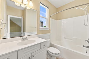 Guest Full Bath