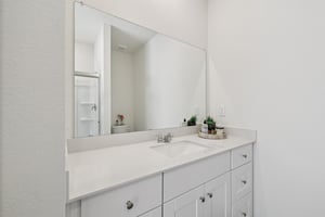 Eleanor Ln-S0201-026.jpg