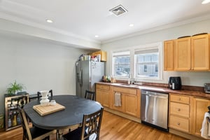 Emerson St 1-S1102-011.jpg