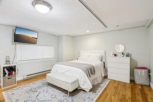 Emerson St 1-S1102-023.jpg