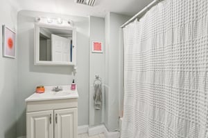 Emerson St 1-S1102-025.jpg