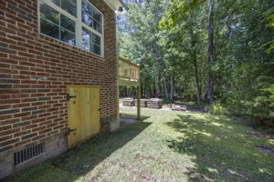  Photo 44