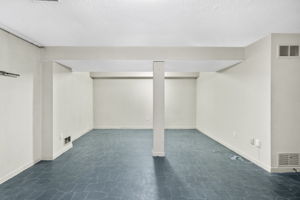  Photo 39
