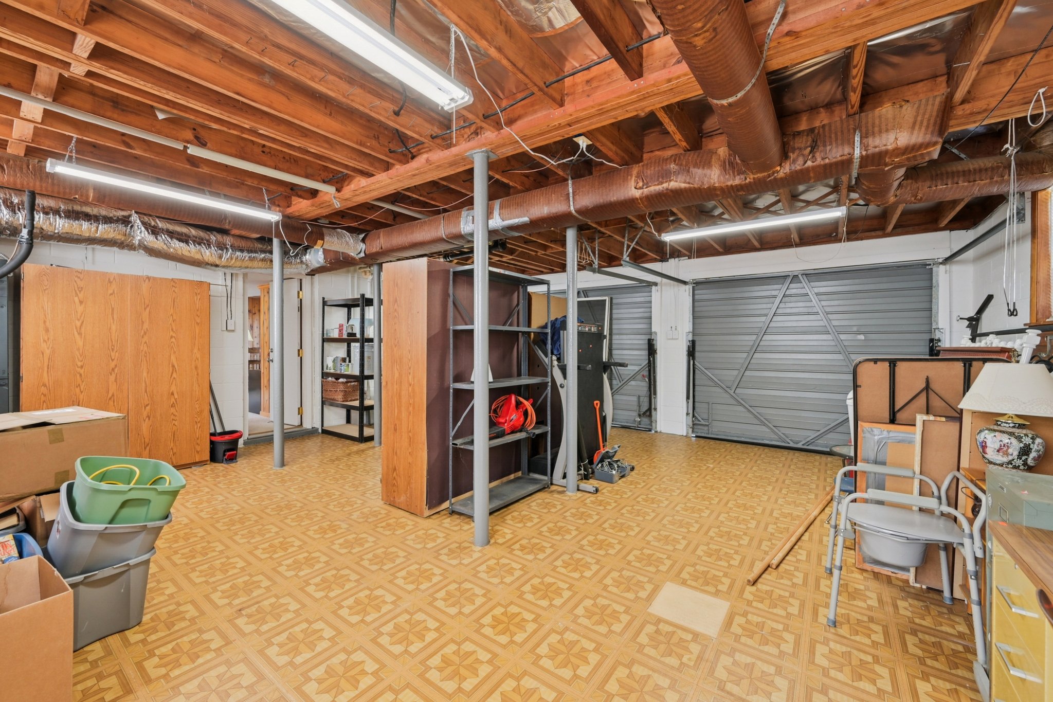 Jacksonian Dr-S2003-045.jpg