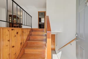 Jacksonian Dr-S2003-012.jpg