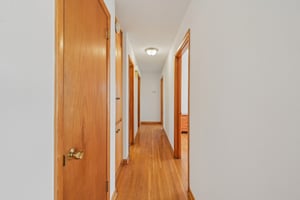 Jacksonian Dr-S2003-028.jpg