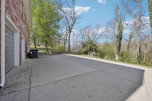 Jacksonian Dr-S2003-054.jpg