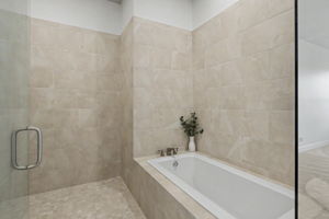  Photo 49