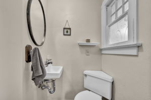  Photo 37